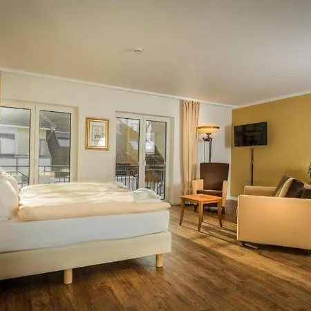 Business-apartment 6 Mit Kueche & Kostenfreiem Parkplatz *