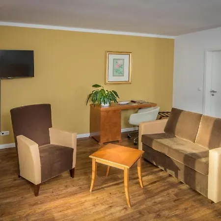 Business-apartment 6 Mit Kueche & Kostenfreiem Parkplatz Appartamento